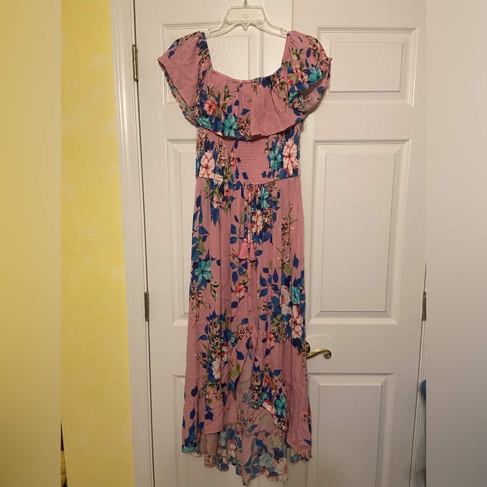 Xhilaration NWT high-low floral dress size medium feminine floral flirty maxi - Picture 6 of 14